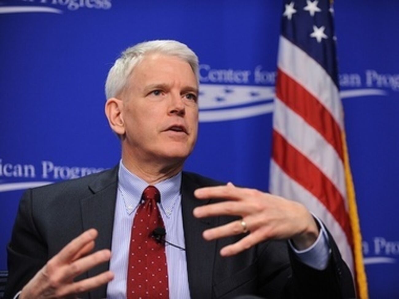 Пайфер предложил перенести съезд в Вену