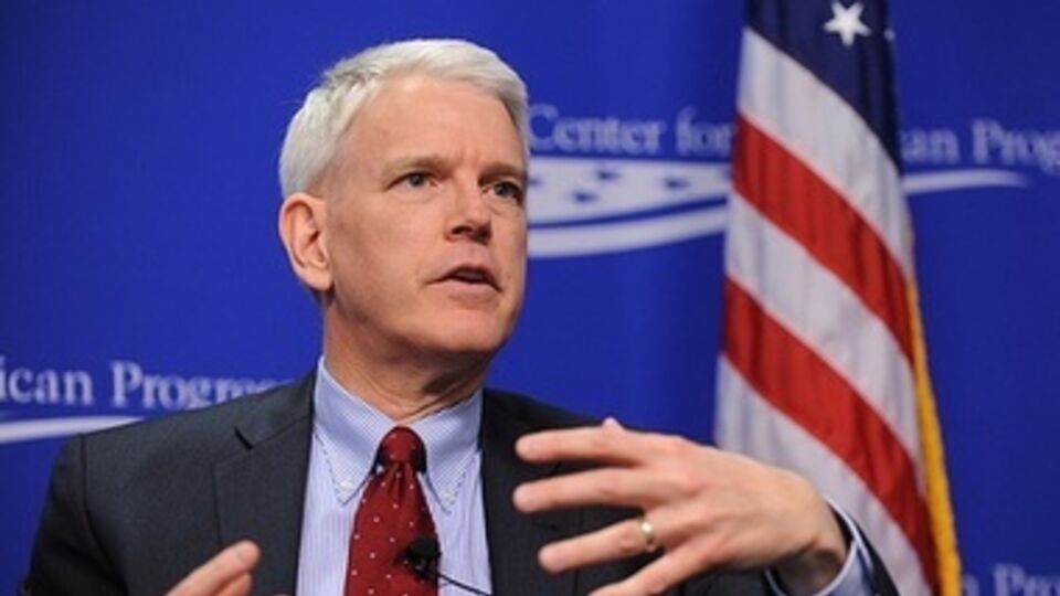 Пайфер предложил перенести съезд в Вену