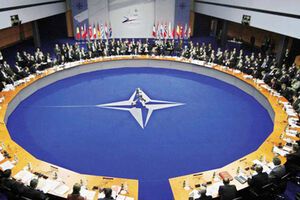 Альянс призвал Киев соблюдать свои обязательства