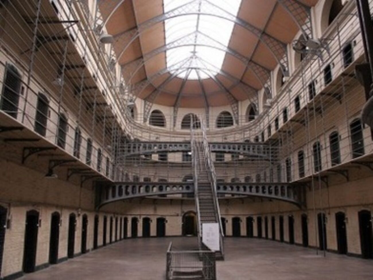 За убийство сестры Тиайса Джексон 8 лет проведет в тюрьме