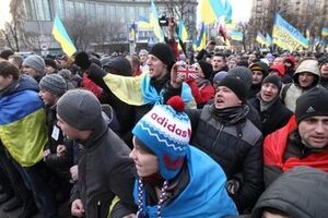 В 8.00 утра будут оглашаться требования к Януковичу