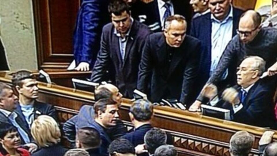 Рыбак закрыл заседание