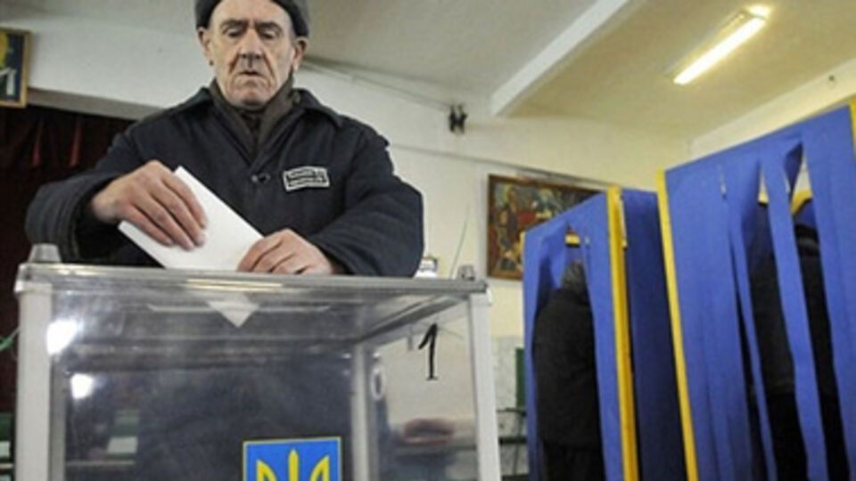 Оппозиция настаивает на переформатировании власти