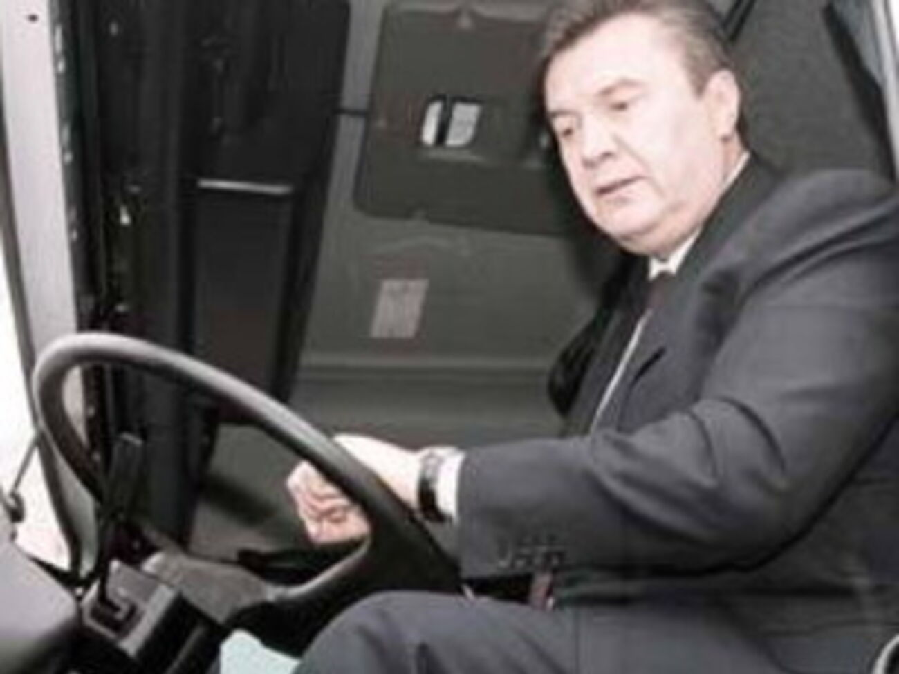 Митинг ПР у здания парламента