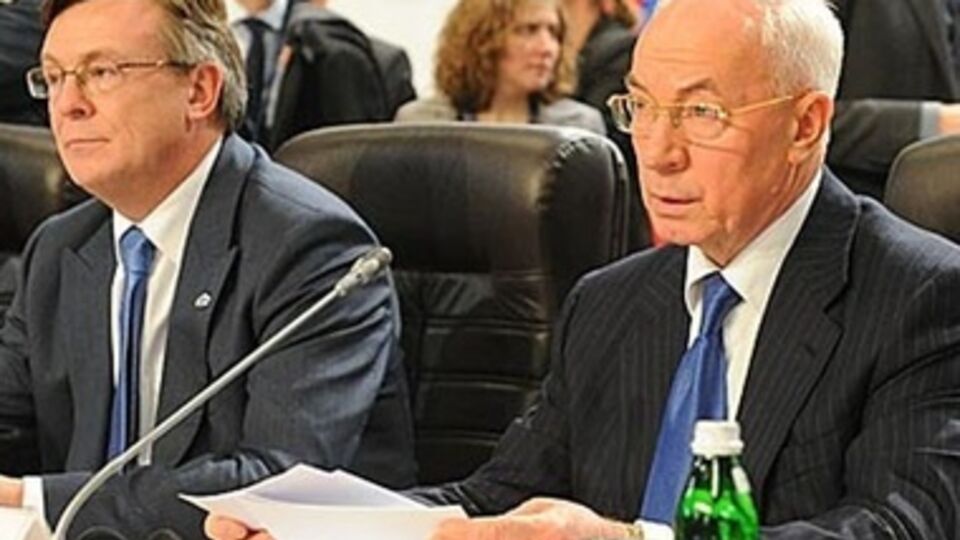 Николай Азаров