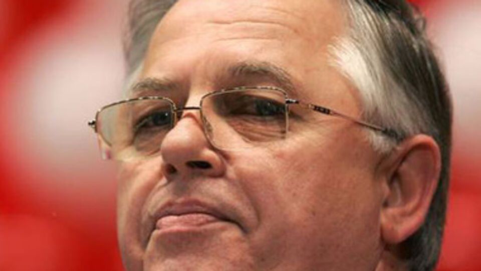 Симоненко обещает восстановить памятник