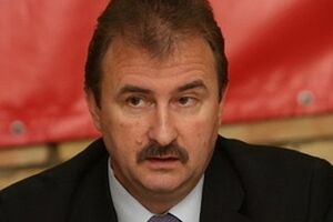 Попов возмущен падением Ленина