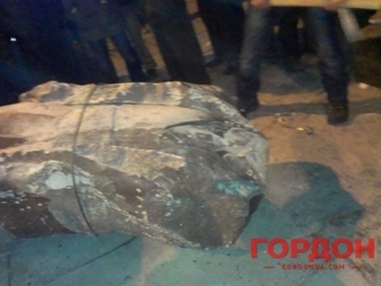 Ленина разобрали на сувениры. Фоторепортаж