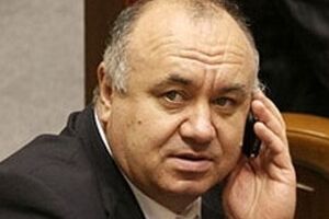 США и ЕС призвали наказать Януковича санкциями