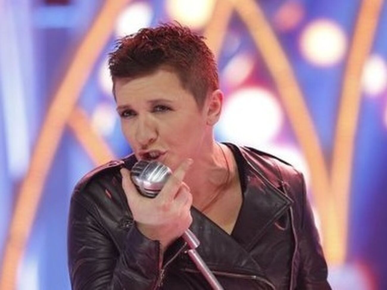 Певица желает лучшего украинцам