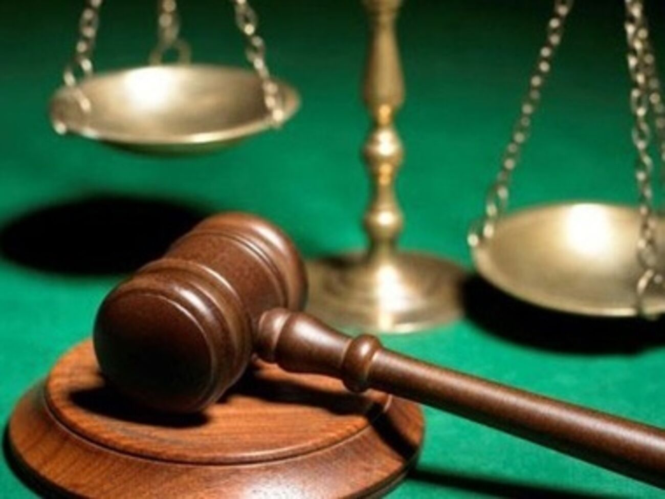 Власенко не может покидать пределы Киева без разрешения следователя