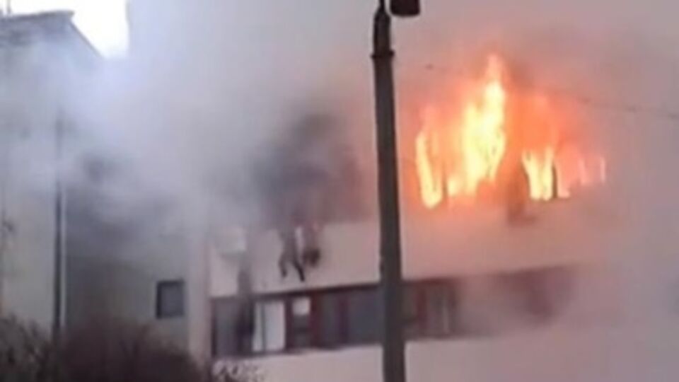 В результате пожара погибло 8 человек