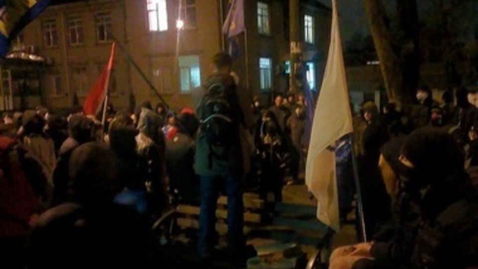 Митинг под судом