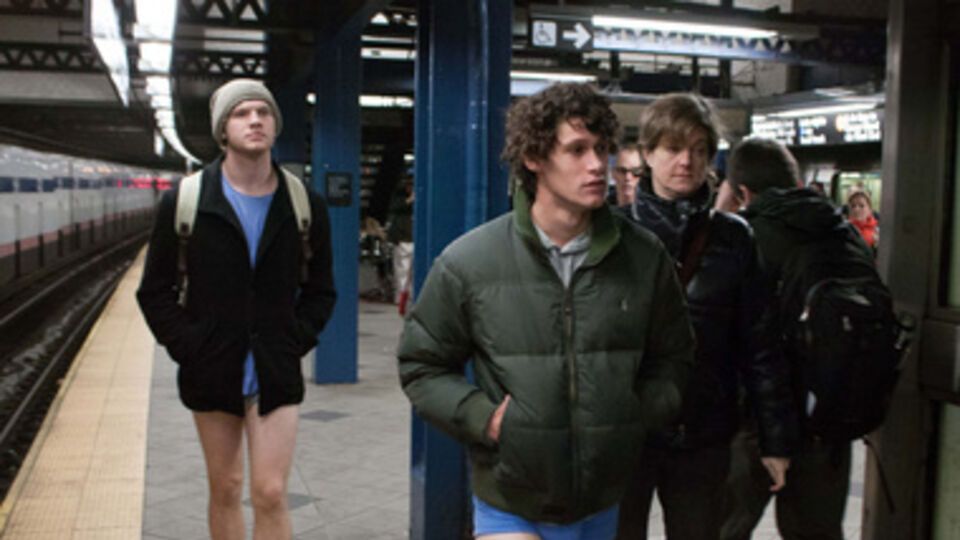 Впервые акцию провели в Нью-Йорке в 2002 году