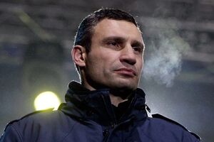 Кличко отложил поездку в Харьков