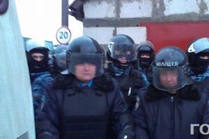 Протест под стенами "Межигорья". Фоторепортаж