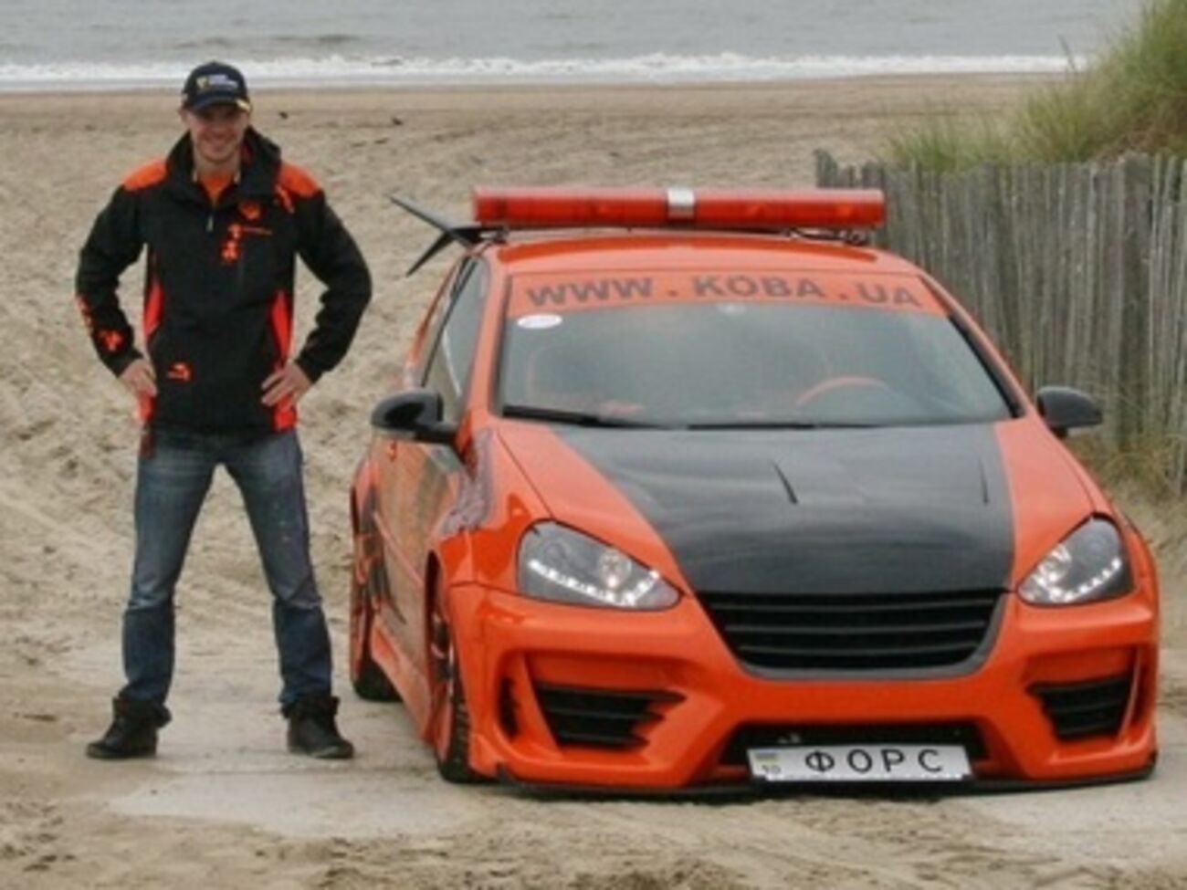 Активист Автомайдана остался без автомобиля