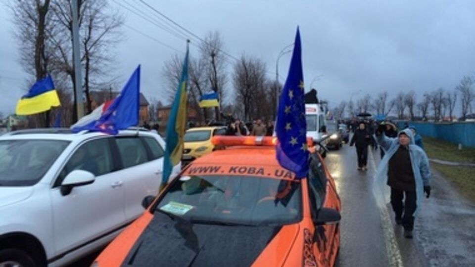 Одного из автомайдановцев лишили прав на три месяца