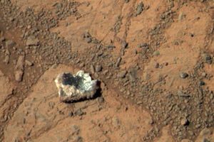 "Блуждающий камень"