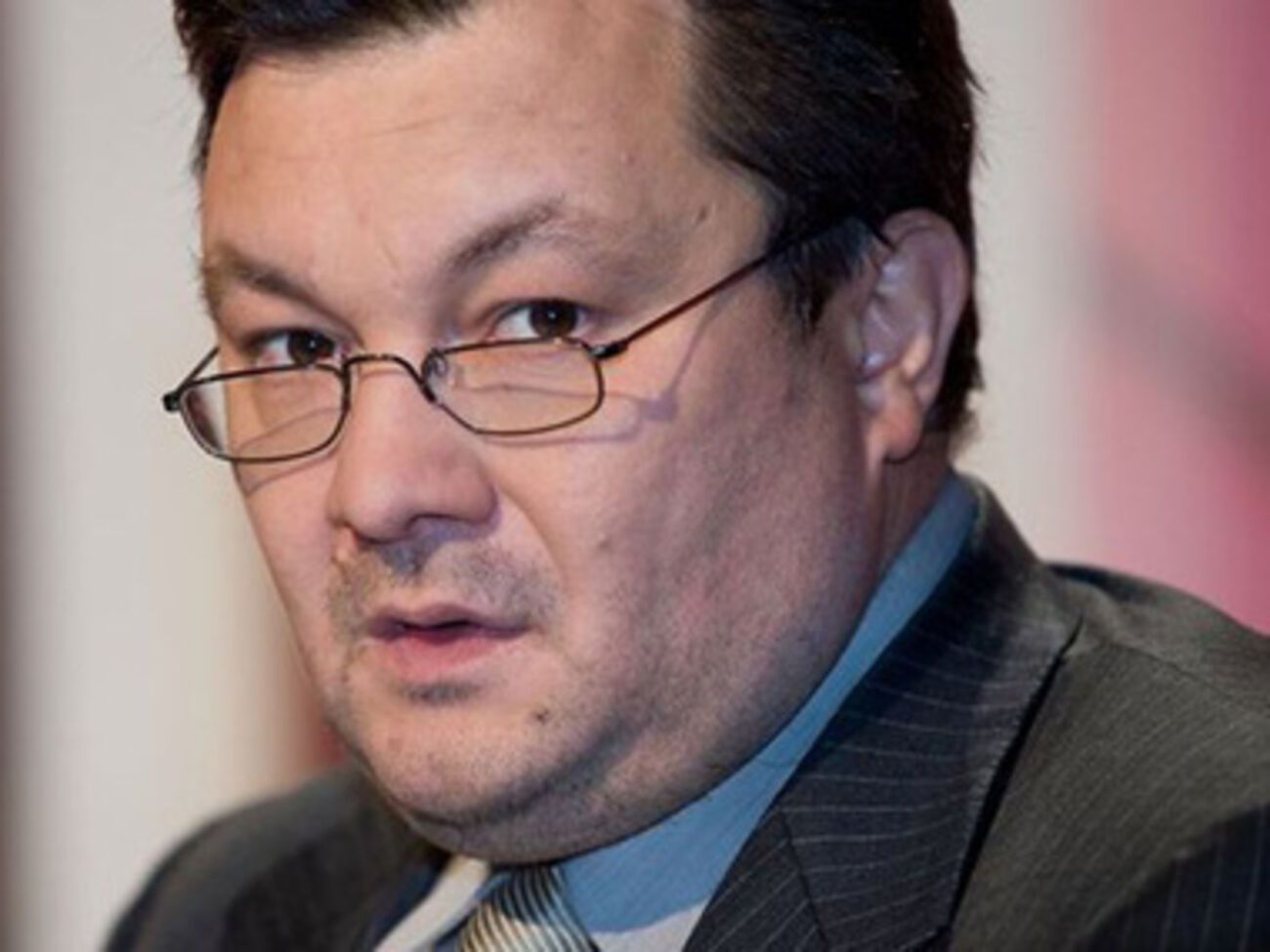 Вячеслав Пиховшек считает, что оппозиция истерит