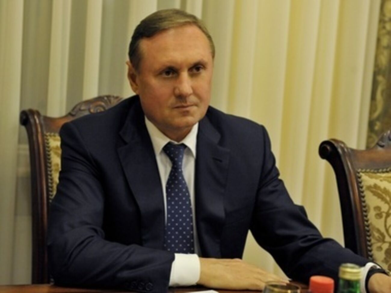 Александр Ефремов