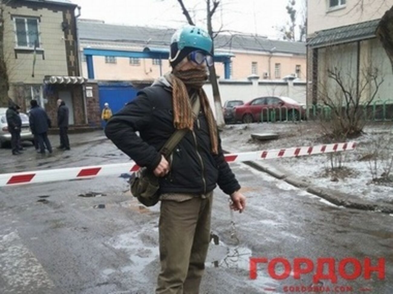 В Киеве состоялась акция "Явка с повинной. Писатели просятся в СИЗО". Фоторепортаж