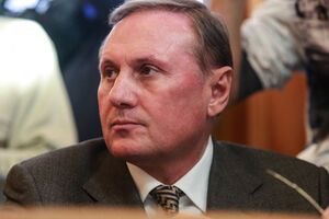 Александр Ефремов не голосовал