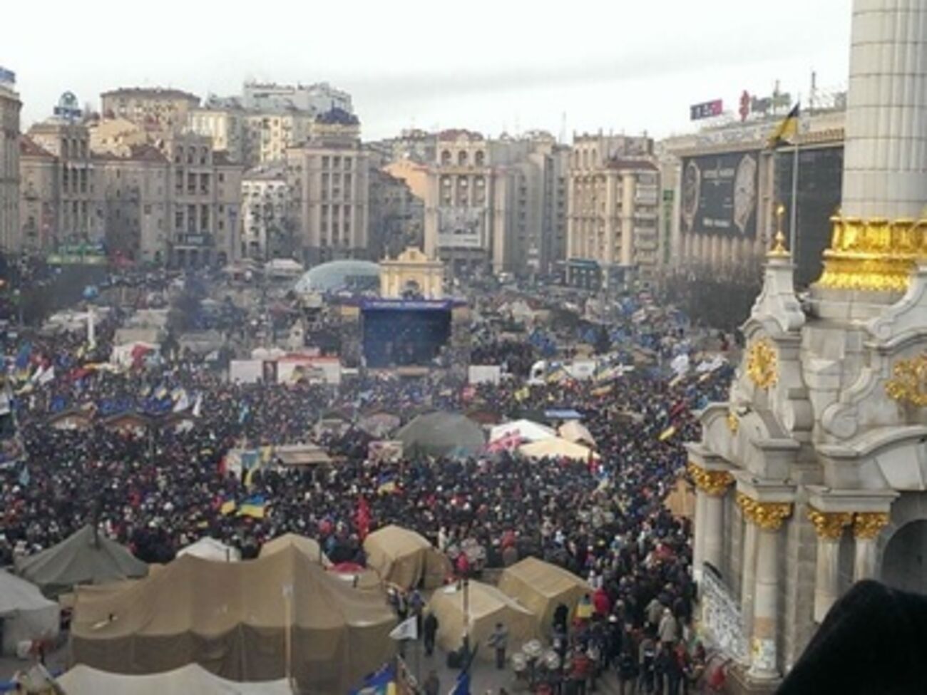 Депутатам дали 30 минут на размышление