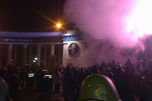 События на Грушевского