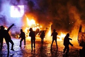 США: Насилие нагнетает смятение