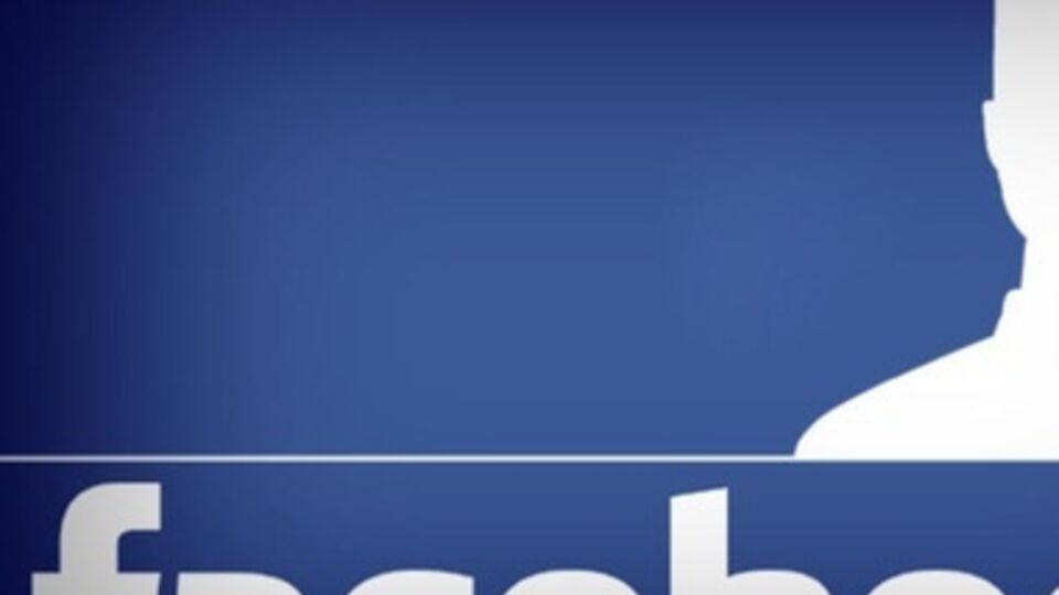 Соцсеть изучает переписку с 2012