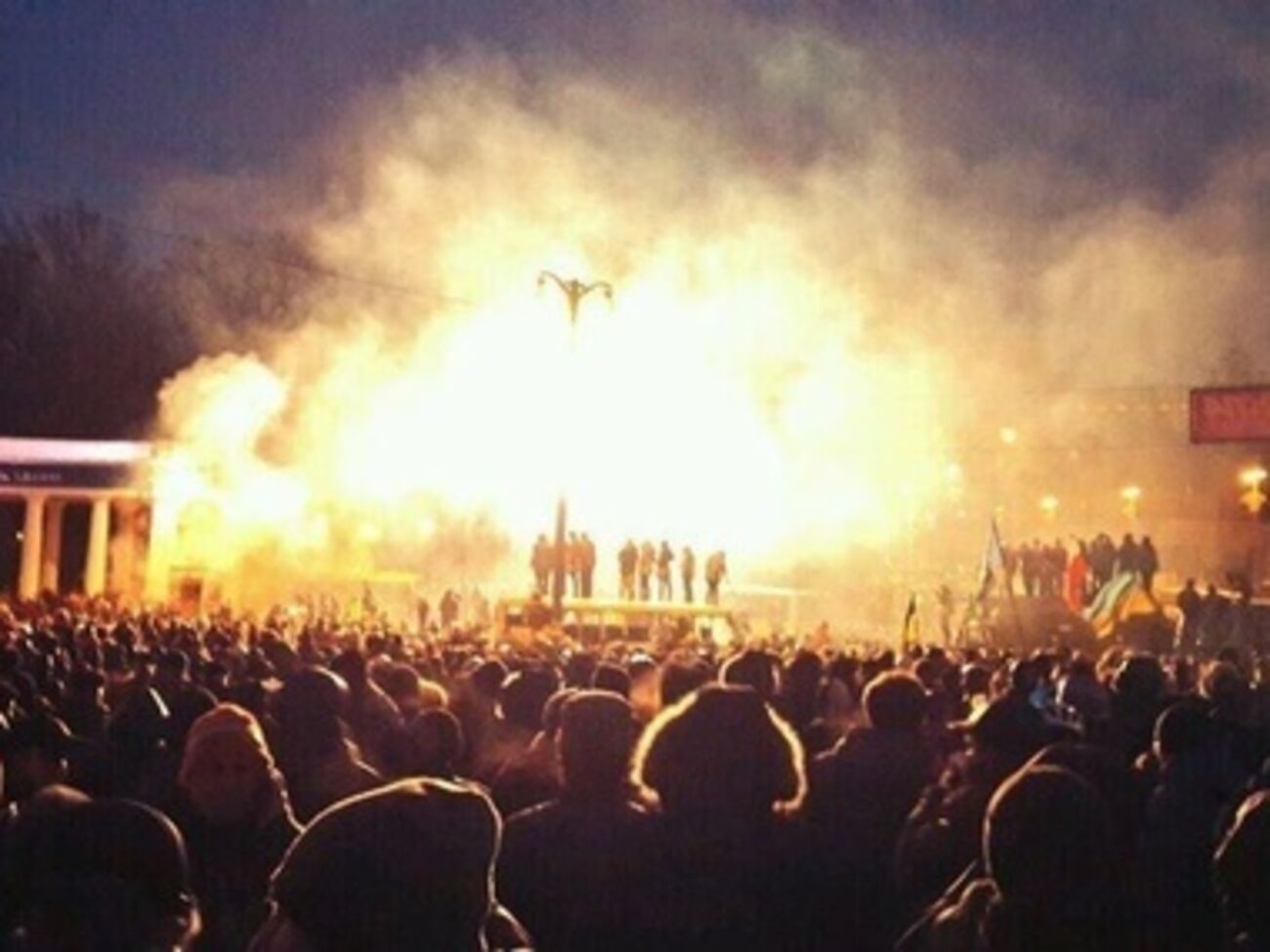 Стычки на Грушевского всего в 100 метрах от музея