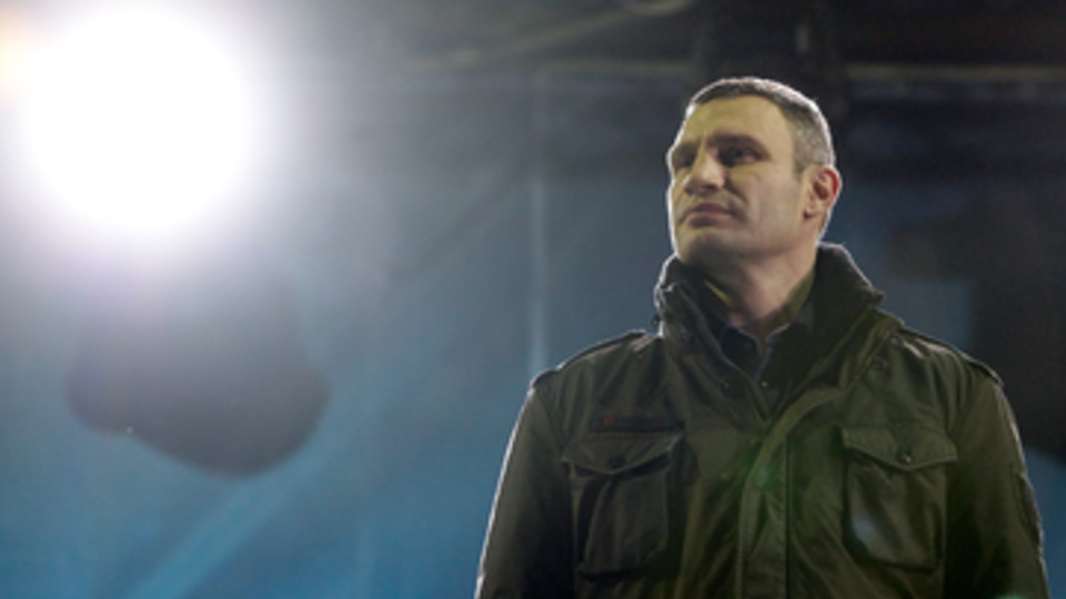 Кличко участвует в "кризисной комиссии"