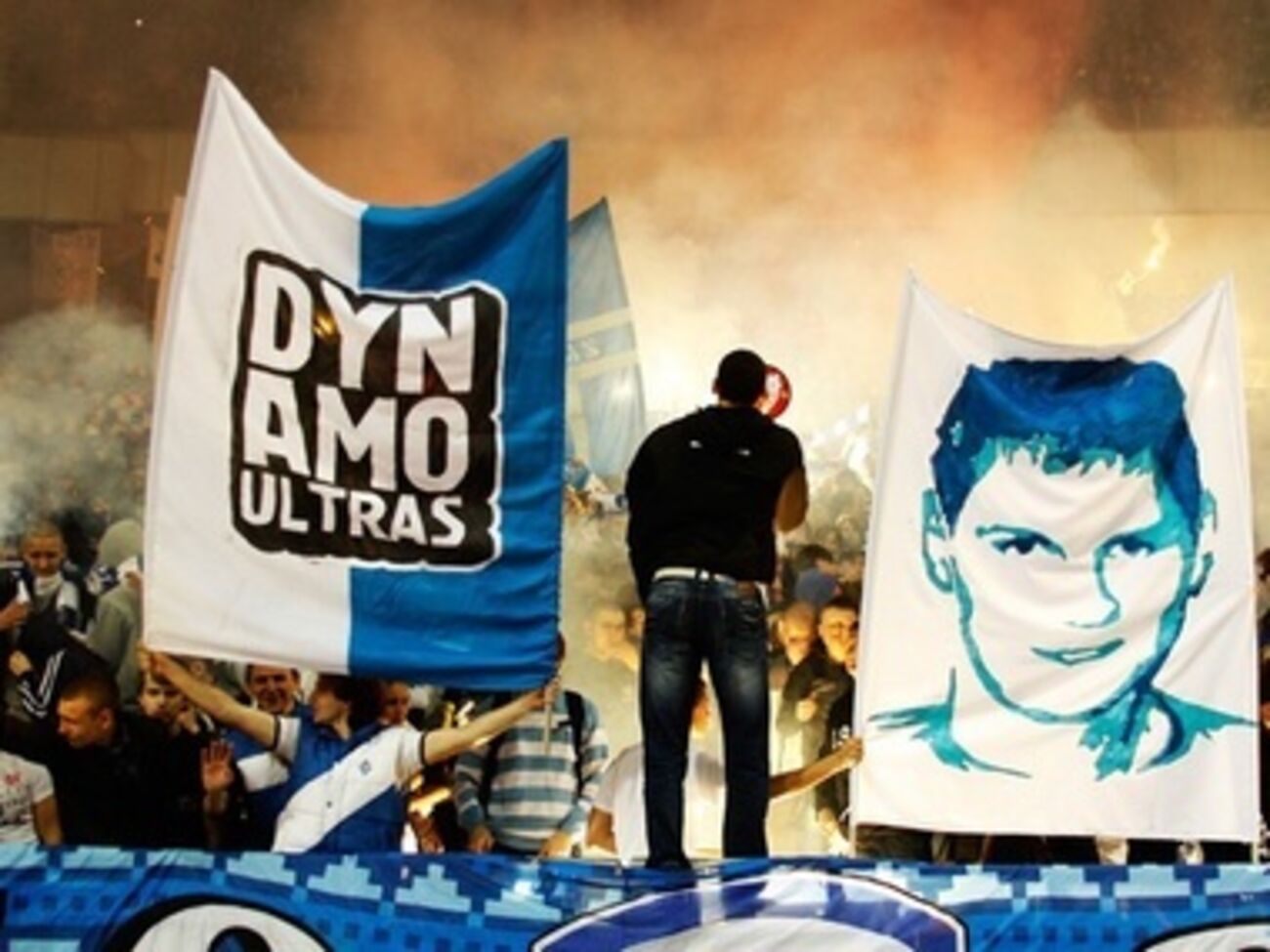 Фаны "Динамо"&nbsp;присоединяются к Евромайдану