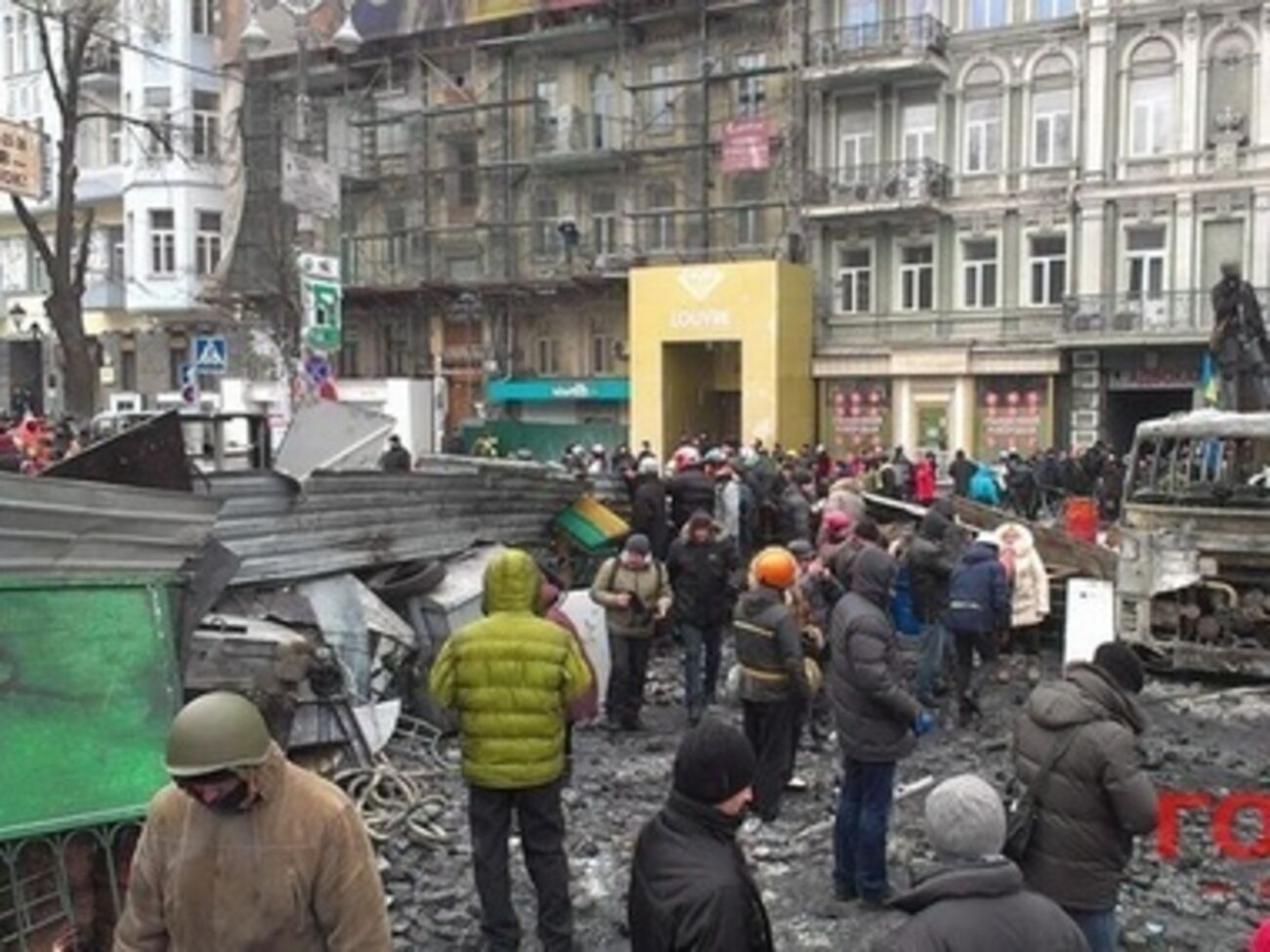 Грушевского. Утро после боя. Фоторепортаж
