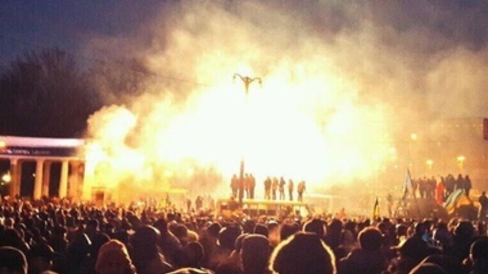 Столкновения на Грушевского