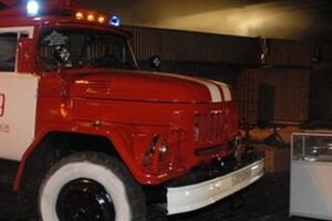 В центре Киева неизвестные сожгли автомобиль