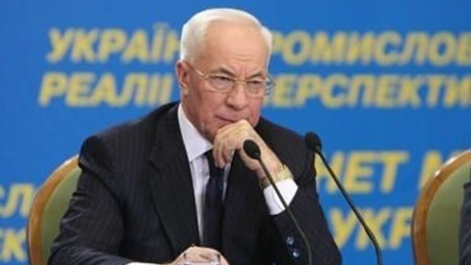 Азаров возмущен событиями