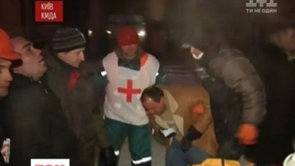На Евромайдане стало меньше медиков