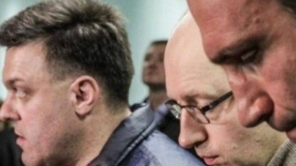 Переговоры лидеров оппозиции и Януковича перенесены на 17.30