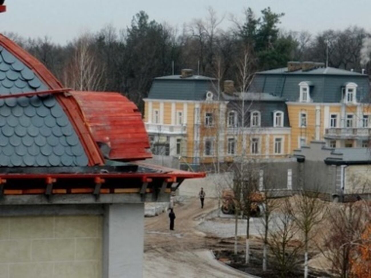 Журналистка Черновол разместила в Интернете карты нового "Межигорья" Януковича. Фоторепортаж