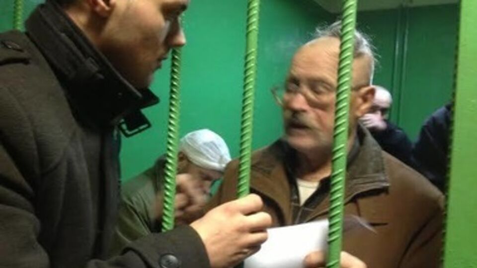 Оболонский суд не пожалел и 72-летнего Николая Пасечника
