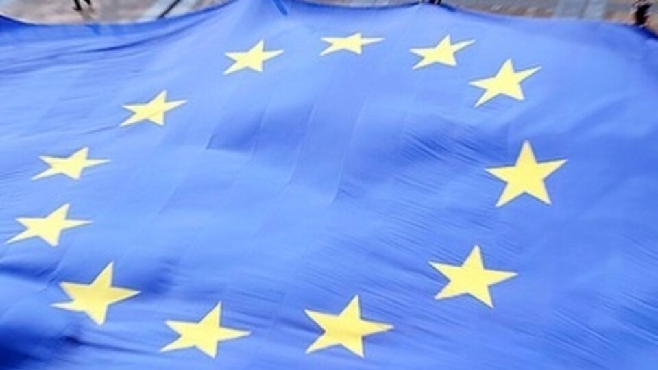 Шульц: Брюссель должен помочь Киеву