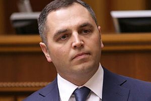 Портнов: Янукович согласен изменить Конституцию и перейти к парламентско-президентской республике