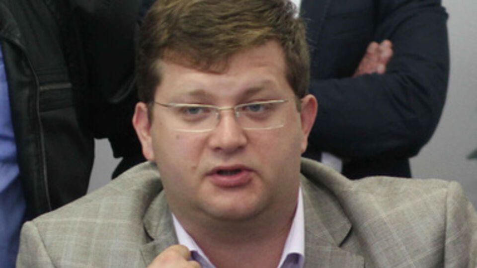 Владимир Арьев