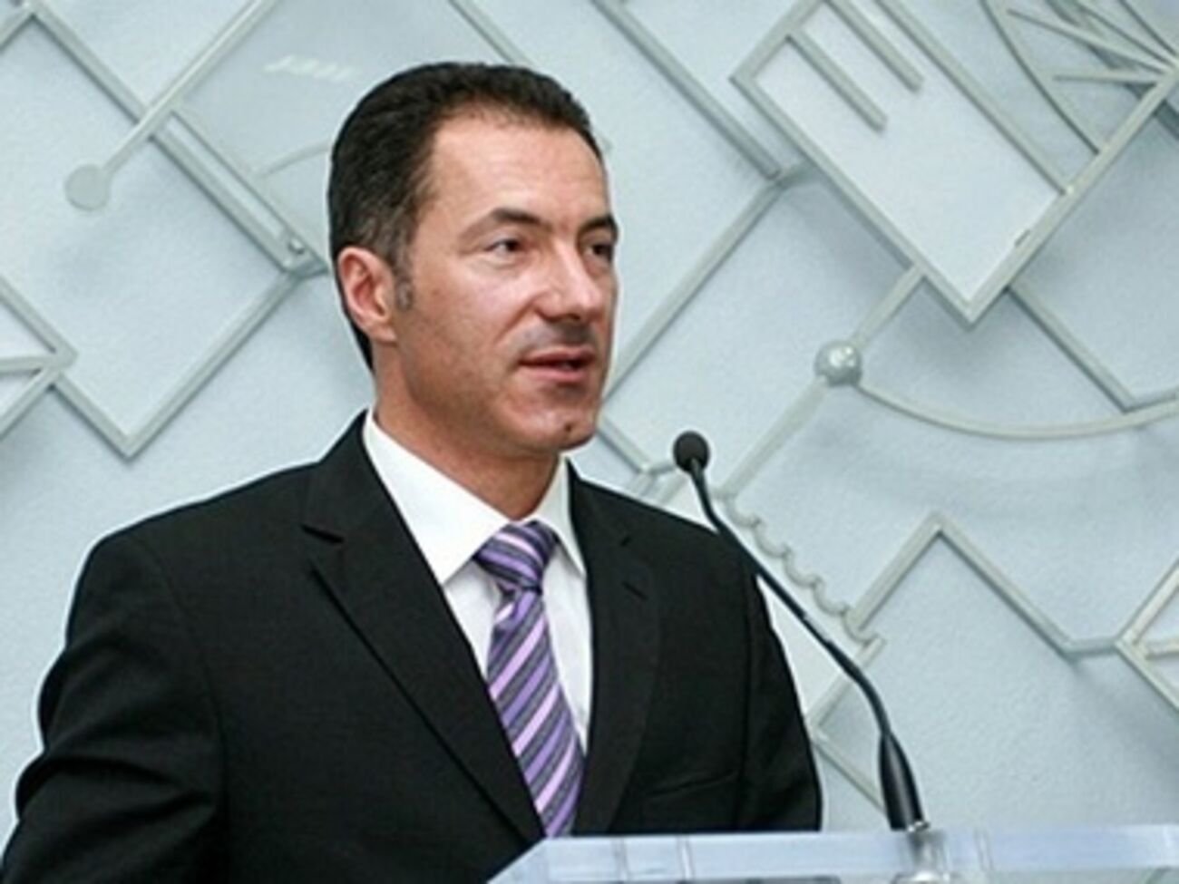 Рудьковский хочет отменить законы, проголосованные руками