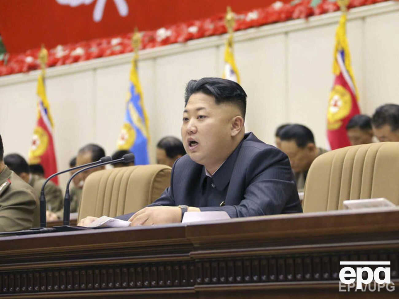 Южнокорейские СМИ сообщают, что в Северной Корее казнили&nbsp;всю семью дяди Ким Чен Ына