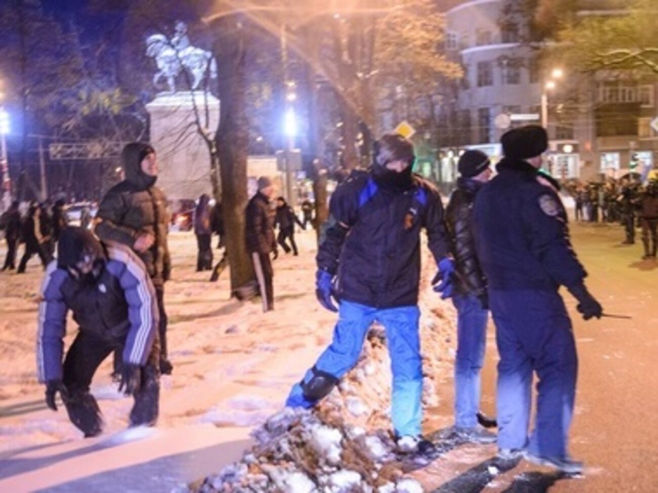 В субботу на Евромайдан в Харькове напали "титушки"