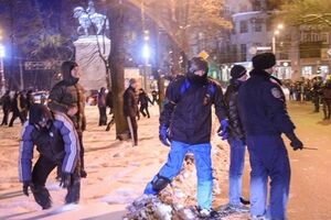 В субботу на Евромайдан в Харькове напали "титушки"