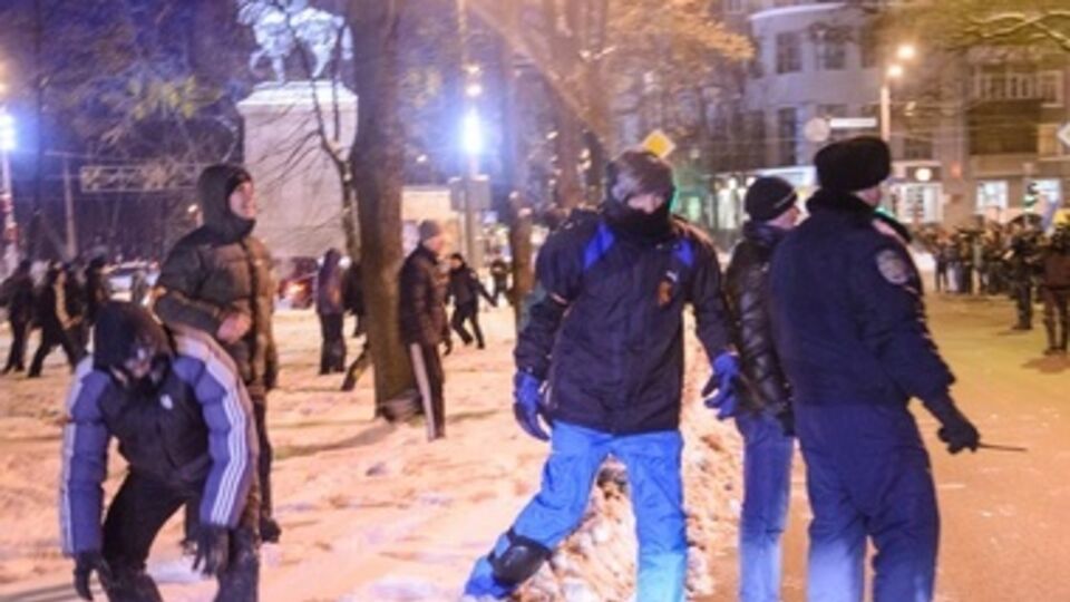 В субботу на Евромайдан в Харькове напали "титушки"